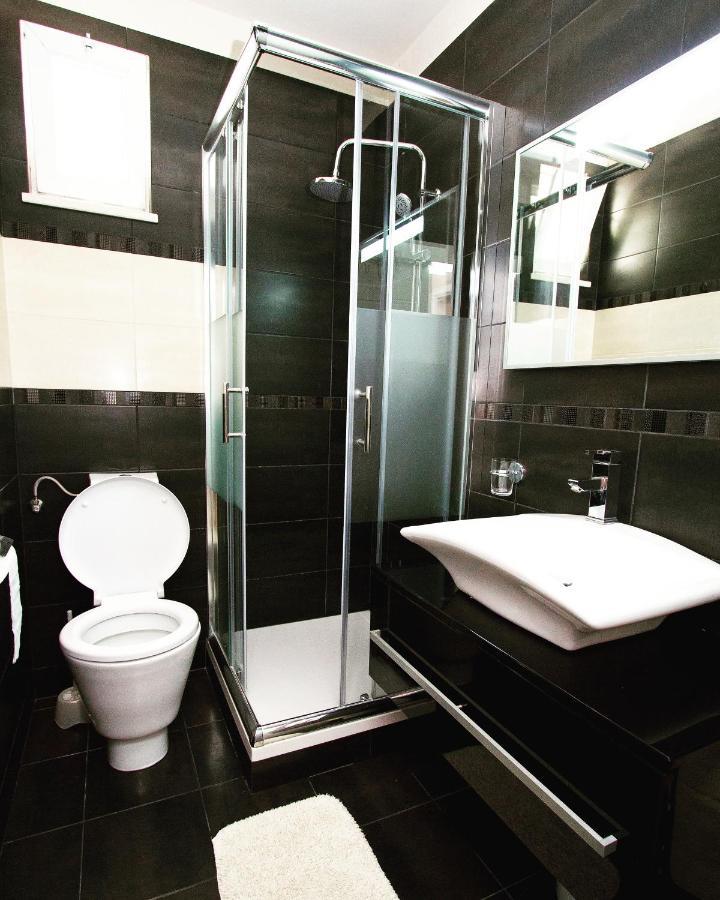 Deluxe Suites Mandić Omiš Extérieur photo