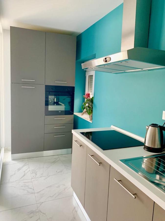 Deluxe Suites Mandić Omiš Extérieur photo