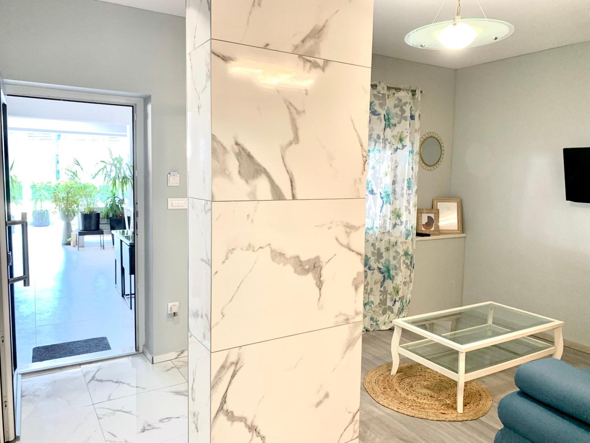 Deluxe Suites Mandić Omiš Extérieur photo